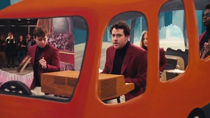 Renault Twingo, Michel Gondry et le groupe Metronomy